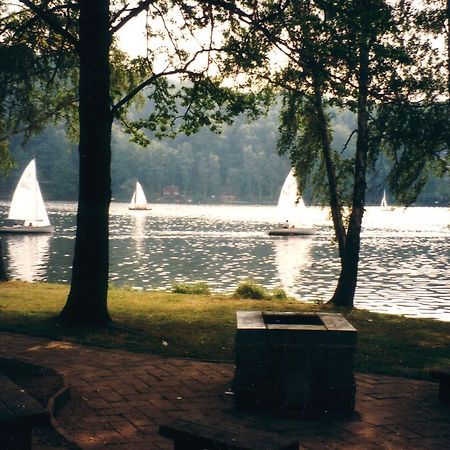 Hotel Restaurant Am Kriebsteinsee エクステリア 写真